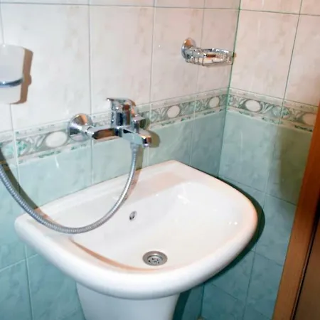 Lazur شقة